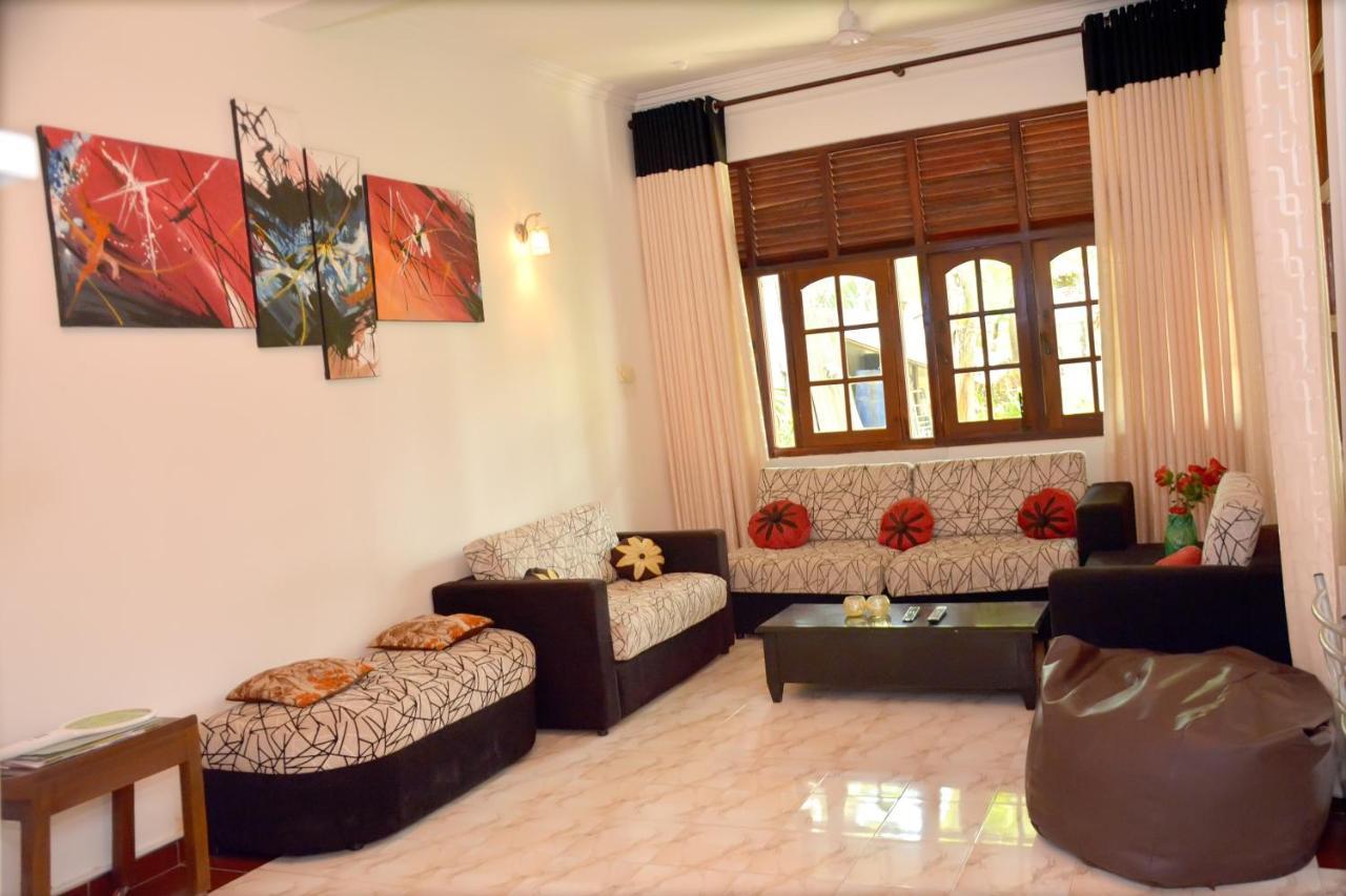 Yolanda Villa Negombo Dış mekan fotoğraf